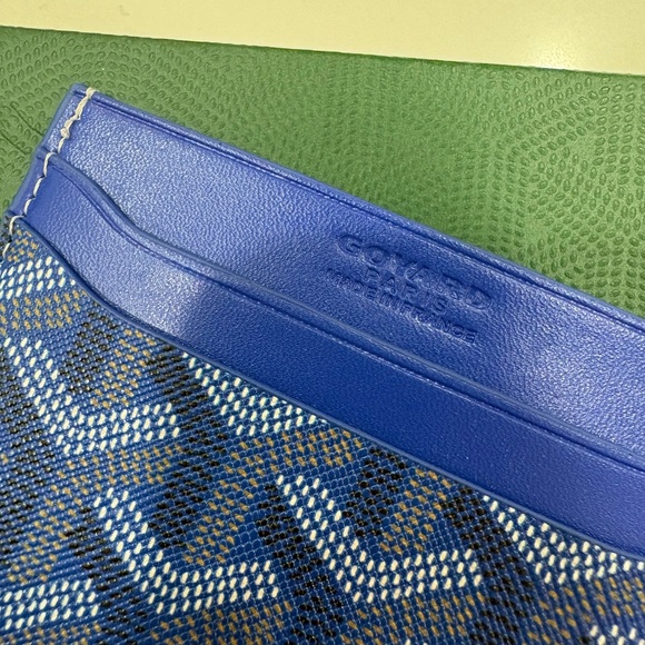 Goyard Royal Blue Card Holder - Picture 4 of 4